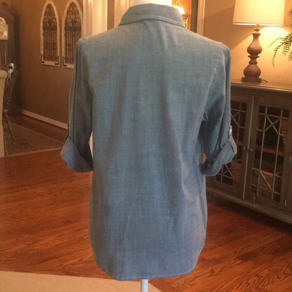 Anthro Hester & Orchard Button down denim top✨✨🌷 - Picture 6 of 8